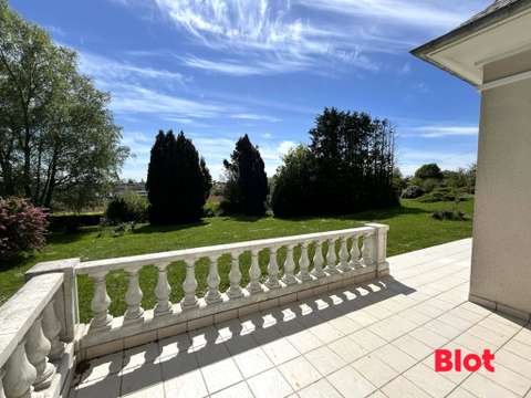 Vente maison 8 pièces