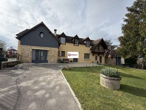 Vente maison 8 pièces Villaines-la-Carelle 72