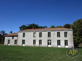 Vente maison 15 pièces