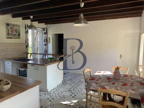 Vente maison 5 pièces Villedieu-les-Poeles 50