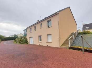Vente maison 6 pièces Villedieu-les-Poeles 50