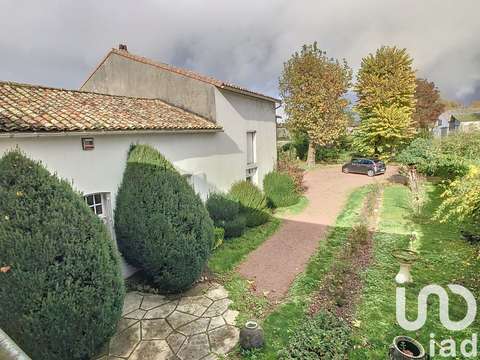 Vente maison 10 pièces Villefagnan 16