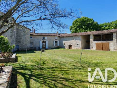 Vente maison 6 pièces Villefagnan 16