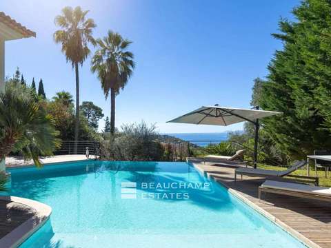 Vente maison 8 pièces Villefranche-sur-Mer 06