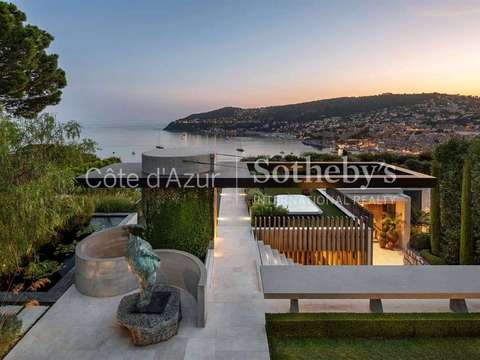 Vente maison 10 pièces Villefranche-sur-Mer 06