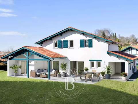 Vente maison 6 pièces Villefranque 64