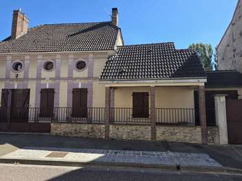 Maison 5 pièces 126 m² · à Villenauxe-la-Grande · 126 m² · 148 000 €