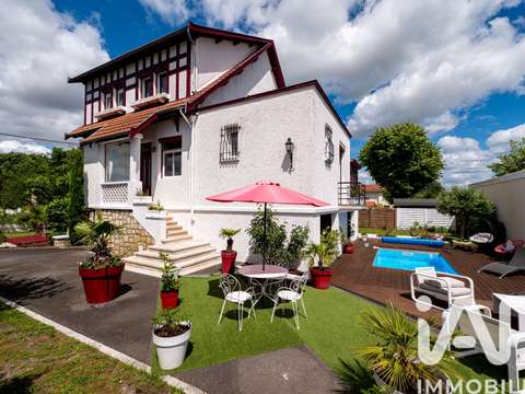 Vente maison 8 pièces Villenave-d'Ornon 33