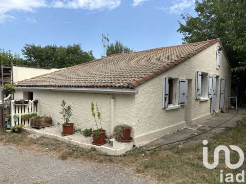 Vente maison 4 pièces Villeneuve-de-Berg 07