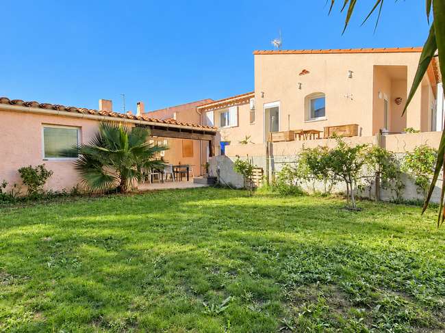 Maison 6 pièces 120 m² · à Villeneuve-la-Rivière · 120 m² · 299 000 €