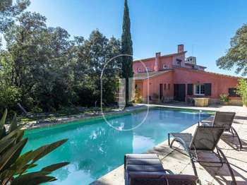 Vente maison 9 pièces Villeneuve-lès-Avignon 30