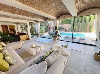 Vente maison 8 pièces Villeneuve-lès-Avignon 30
