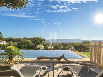 Vente maison 5 pièces Villeneuve-lès-Avignon 30