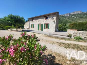 Vente maison 4 pièces Villeperdrix 26