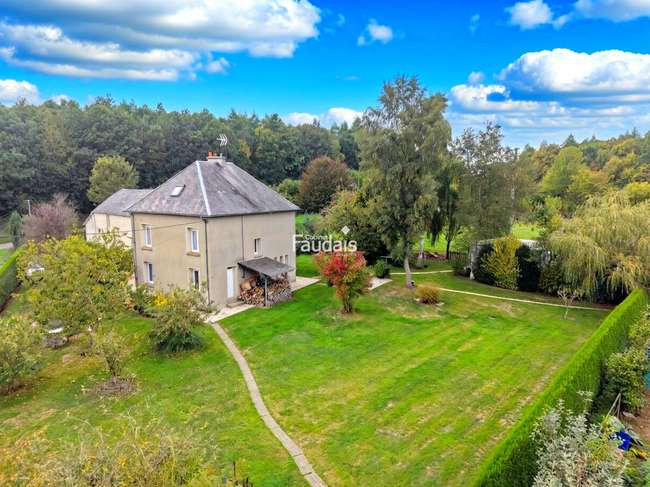 Maison 7 pièces 127 m² · à Villers-Bocage · 127 m² · 229 000 €