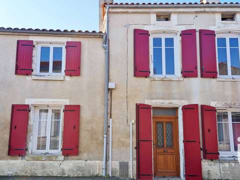 Vente maison 7 pièces Villiers-en-Plaine 79
