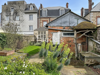 Vente maison 8 pièces Vente maison 8 pièces