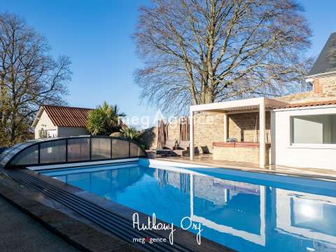 Vente maison 10 pièces Vire-Normandie 14