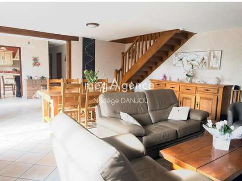 Vente maison 8 pièces