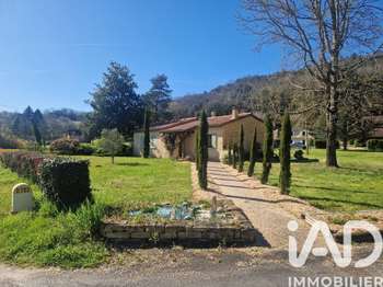 Vente maison 11 pièces Vitrac 24