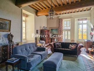 Vente maison 9 pièces