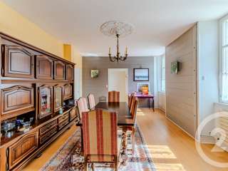 Vente maison 12 pièces