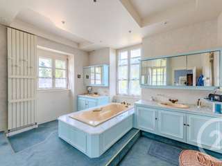 Vente maison 12 pièces