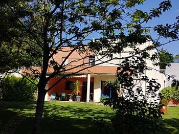 Vente maison 11 pièces Vitré Pavillon-Maisons Rouges 35