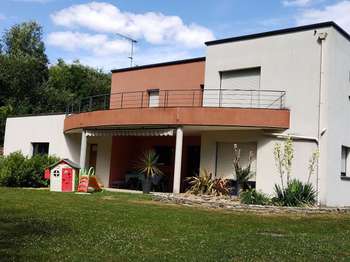 Vente maison 11 pièces