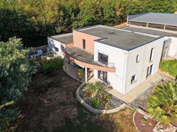 Vente maison 11 pièces