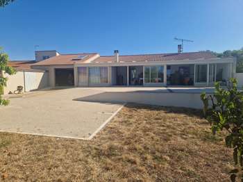 Vente maison 5 pièces Vix 85