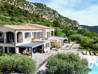 Vente maison 9 pièces
