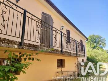 Maison 7 pièces 144 m² · à Vougeot · 144 m² · 339 000 €