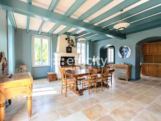 Vente maison 11 pièces