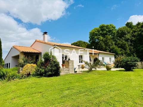Vente maison 7 pièces Vouillé 79