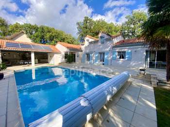 Vente maison 7 pièces Vouneuil-sous-Biard 86