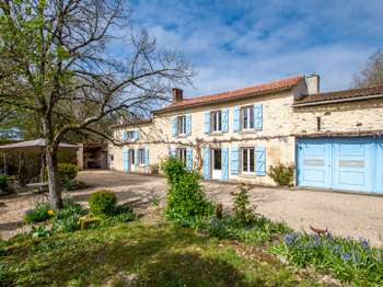 Vente maison 7 pièces Vouvant 85