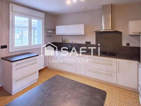 Vente maison 11 pièces