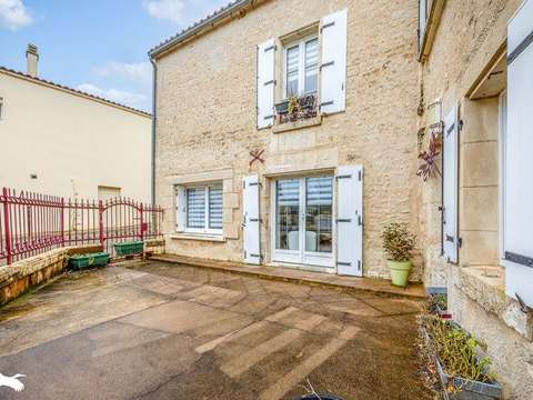 Vente maison 5 pièces Xanton-Chassenon 85