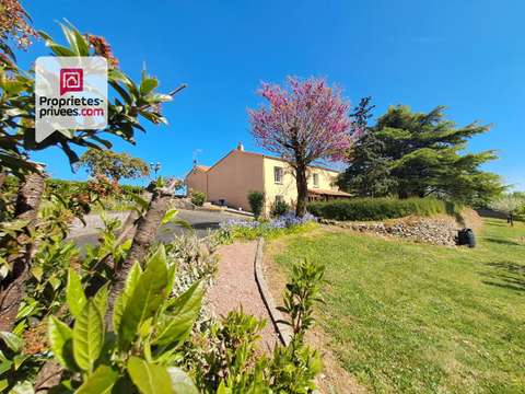 Vente maison 11 pièces Xanton-Chassenon 85