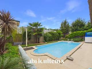 Vente maison 11 pièces
