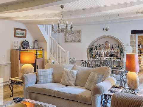 Vente maison 8 pièces