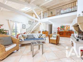 Vente maison 7 pièces Yvrac 33