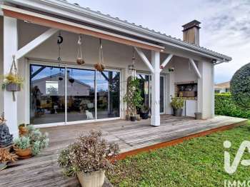 Vente maison 6 pièces Yvrac 33