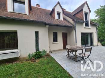 Vente maison 8 pièces Yvré-l'Évêque 72