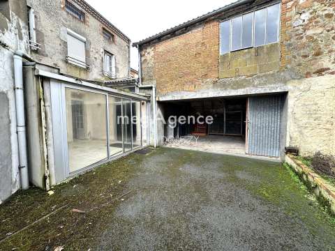 Vente maison 7 pièces Yzernay 49