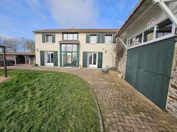 Vente maison 8 pièces