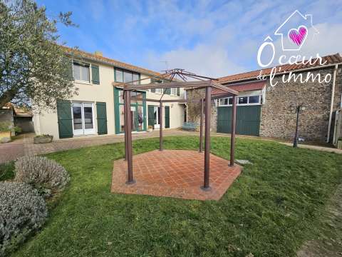Vente maison 8 pièces