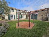 Vente maison 8 pièces