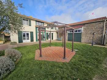 Vente maison 8 pièces